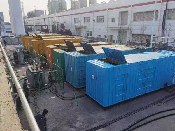 雷鸣镇380V和690V电压的电缆线相同吗？
